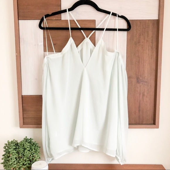 WAYF Mint Cold Shoulder Blouse - Picture 4 of 4